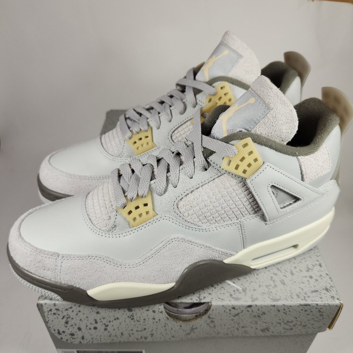 Nike Air Jordan 4 Retro Mens sz 11 Craft Photon Dust Grey Black