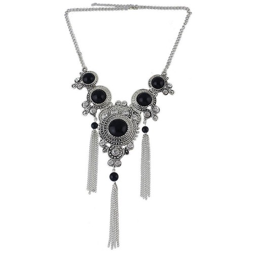 Black Gemstones Fashion Necklace - Picture 2 of 3