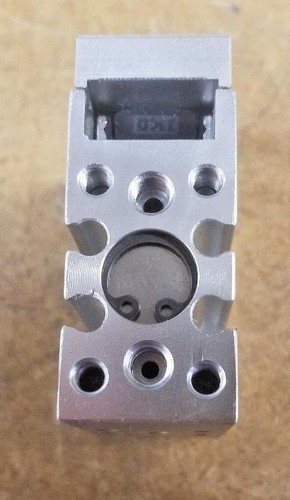 SMC MXU10-5 Precision Guided Pneumatic Cylinder - Picture 3 of 4