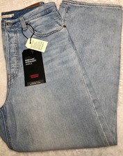 NWT LEVI  S Jeans Womens Ribcage Straight Ankle Light Blue Denim size 30x27 108