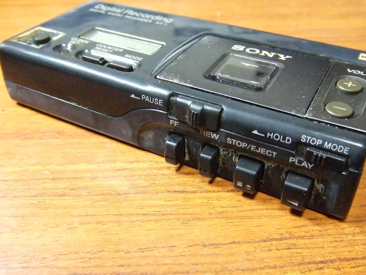 Sony NT-1 Scoopman Digital Micro Recorder Black Recording Sony NT-1 Scoopman Digital Micro Recorder Black Recording