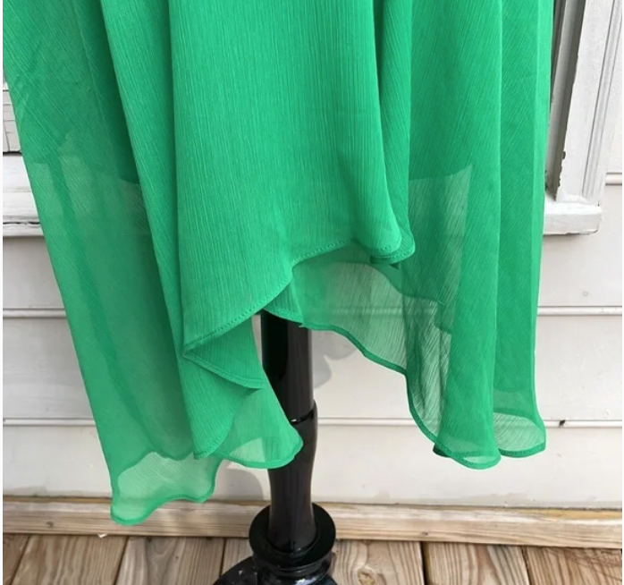 green emerald velvet dress DKNY Women's Balloon Half Sleeve Faux Wrap Midi Dress, Apple Green, 2 :  Amazon.ca: Clothing, Shoes & Accessories