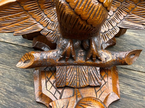 LARGE CARVED BLACK FOREST GLASS EYE EAGLE COUNTRY HOUSE WALL BRACKET SHELF - Picture 6 of 23