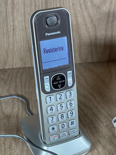 Panasonic KX-TGF350N - corded/cordless - answering system with call (KX-TGF350N) - Picture 2 of 10