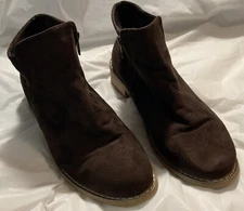 Seven7 Brown Zippered Suede Cisco Kid Bootie Women's Size 10