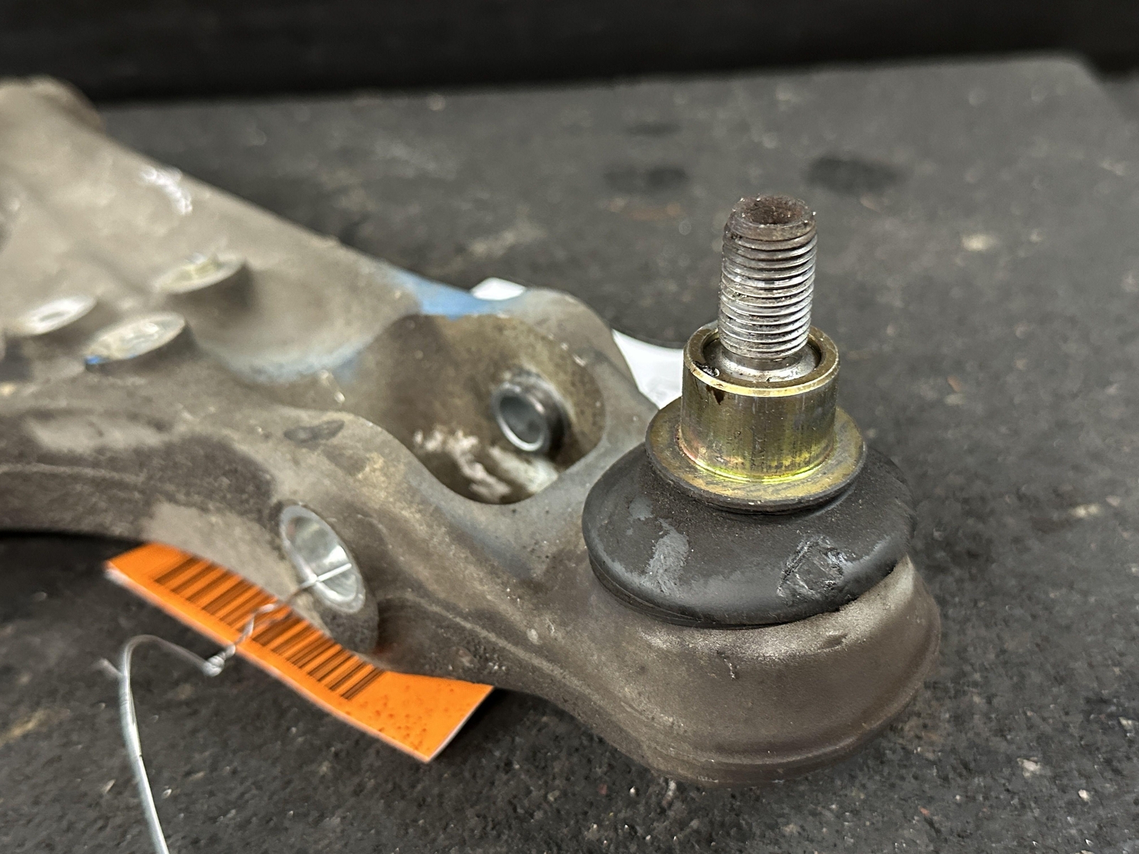02-05 MASERATI SPYDER FRONT DRIVER LEFT LH SUSPENSION LOWER CONTROL ARM