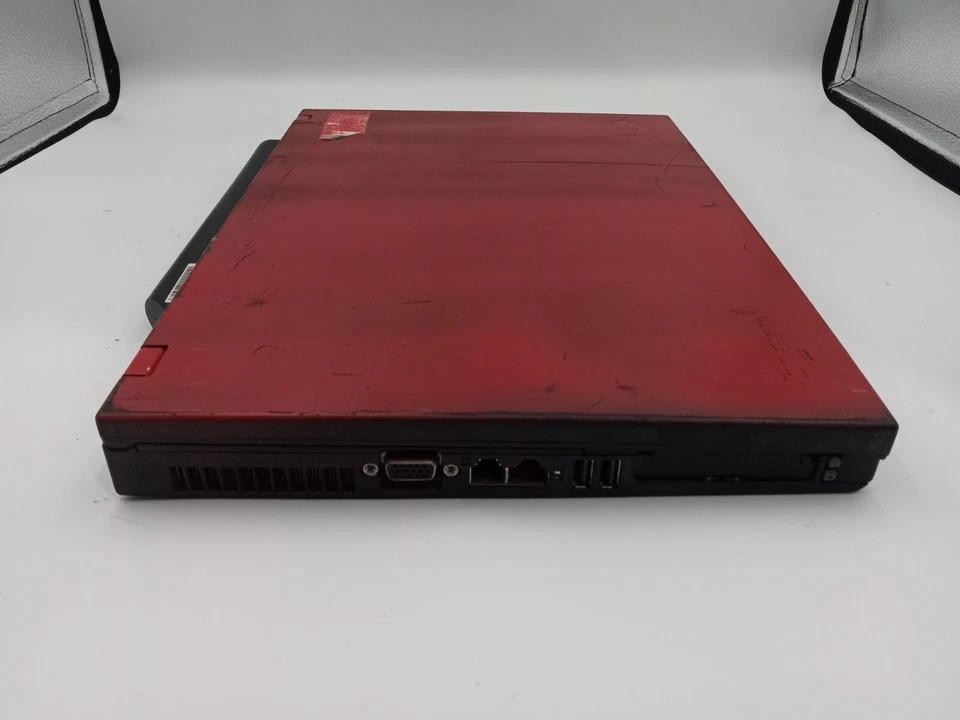 Lenovo ThinkPad T400 14" Laptop Intel C2D 2.26GHz 4GB 64GB SSD WinXP -READ -RR - Image 3 of 4