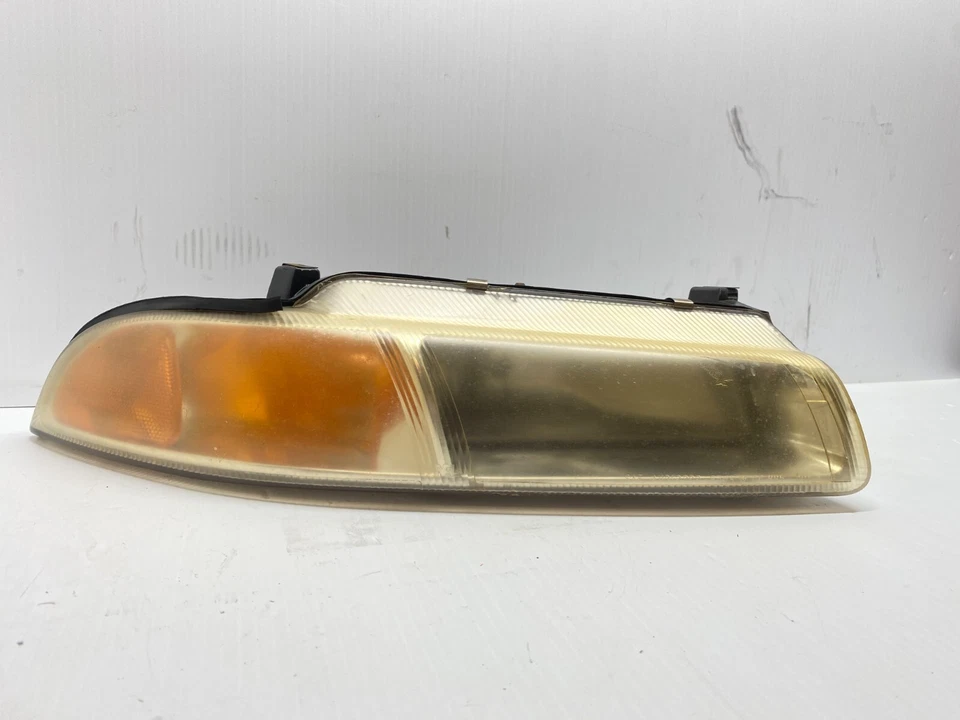 PLYMOUTH BREEZE 1997-2000 LÁMPARA DE FARO LATERAL DERECHO PASAJERO - OEM 114-02691BR Foto 2 de 4