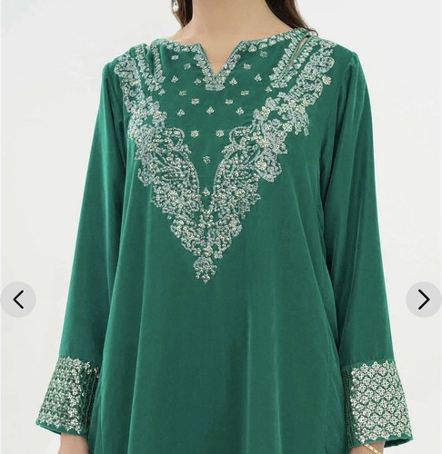 Pakistani Designer-velvet 2-piece Suit -formal wear- Size medium -lime Light - Picture 3 of 6