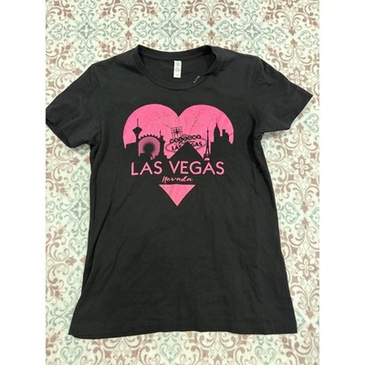 Las Vegas Nevada Skyline Heart Graphic T-Shirt Black Pink Womens Medium 100% Cot