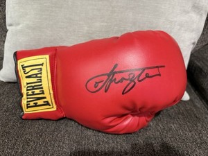 Malle de boxe verte Everlast signée Joe Frazier 34-4-1 27 KO