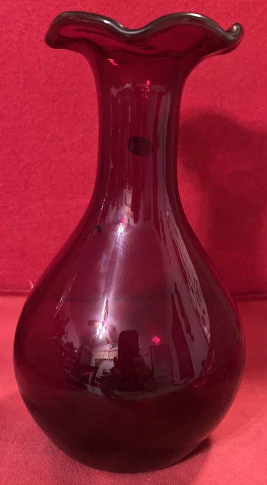 VTG. Anchor Hooking Glass Royal Ruby Red Vase W/Ruffle Rim Made In Italy 8.5” - Image 3 of 4