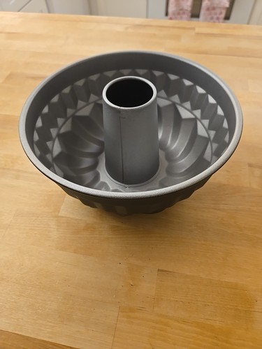 KAISER LA FORME Bundform Non-Stick Cake Pan 9inch - Picture 7 of 9