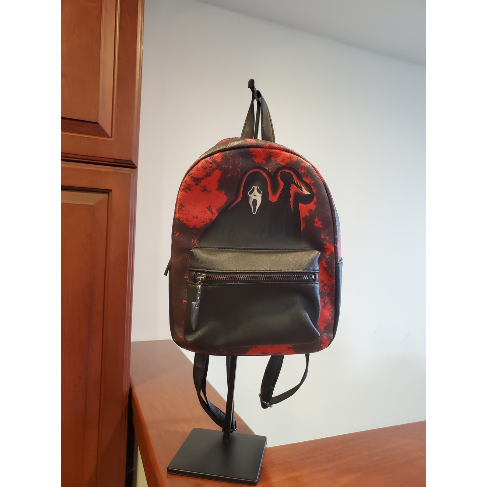 Scream Ghostface Mini Backpack Bioworld Spirit Ha… - image 2