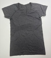 Lululemon Shirt Women  s 8 Gray Short Sleeve Swiftly Tech Athletic Sporty Stretch