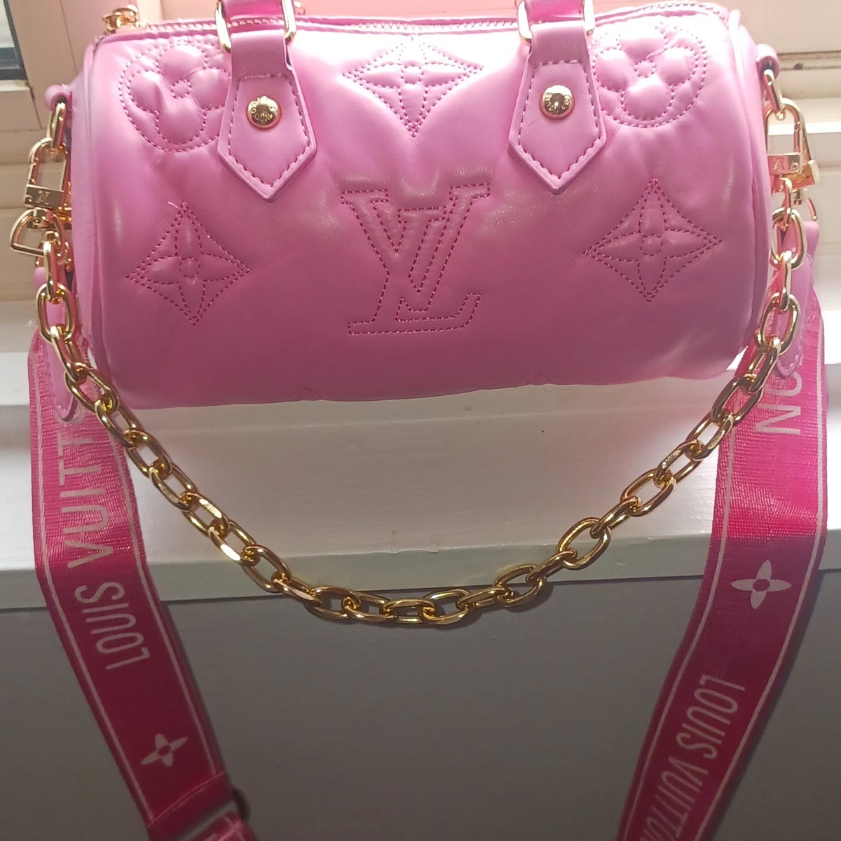 【名品】Louis Vuitton　パピヨン　ハンドバッグ　ミニバッグ LOUIS VUITTON（ルイ・ヴィトン） パピヨン 19 手提げ 筒型 ミニ