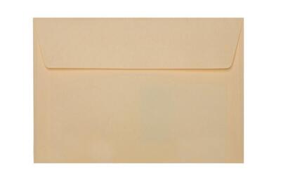 25 B6 Briefumschläge  mit H a f t s t r e i f e n 125x176 mm in Camel