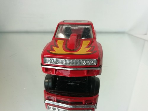 Zylmex Datsun Sunshine R654 Pick-Up en rojo - Imagen 6 de 9