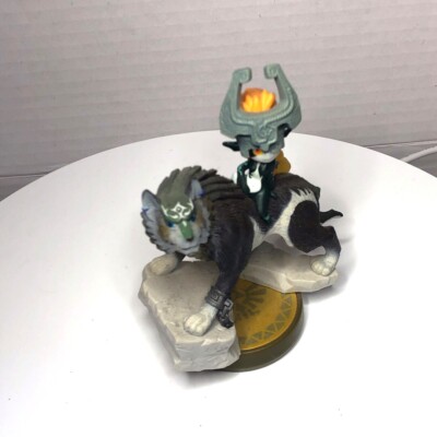 Nintendo - Legend of Zelda: Wolf Link Amiibo Figure - Multicolor (NVLCAKAA)