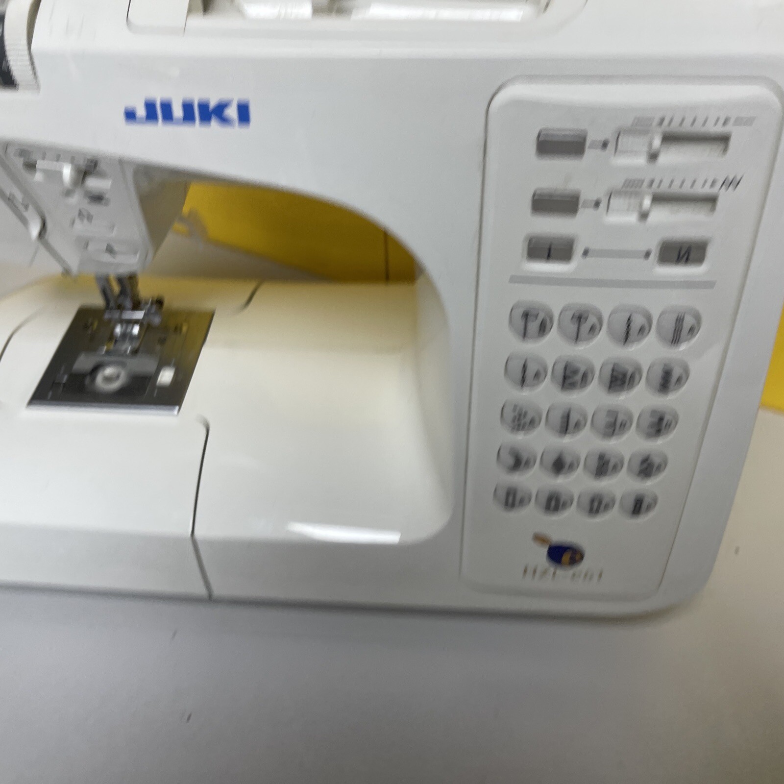 Juki Model HZLE61 20Stitch Computer Sewing Machine eBay