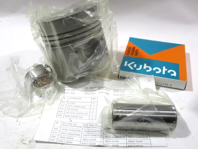 07916-28372 GENUINE KUBOTA PISTON/RING KIT D3200 V4300 STD SIZE 07916-28370 - Image 1 of 4