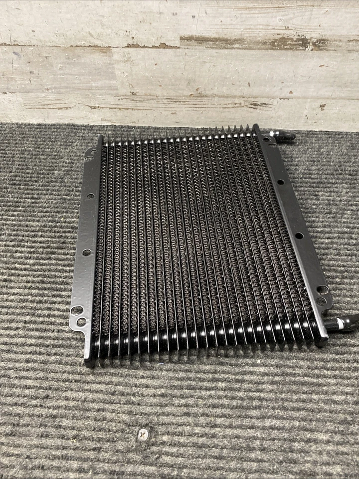 Enfriador de aceite Hayden 678 Auto Trans Foto 4 de 4