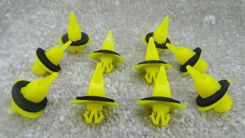 VOLVO LAND CRUISER SIDE MOULDING WHEEL ARCH FLARE PLASTIC TRIM CLIPS - Picture 9 of 10