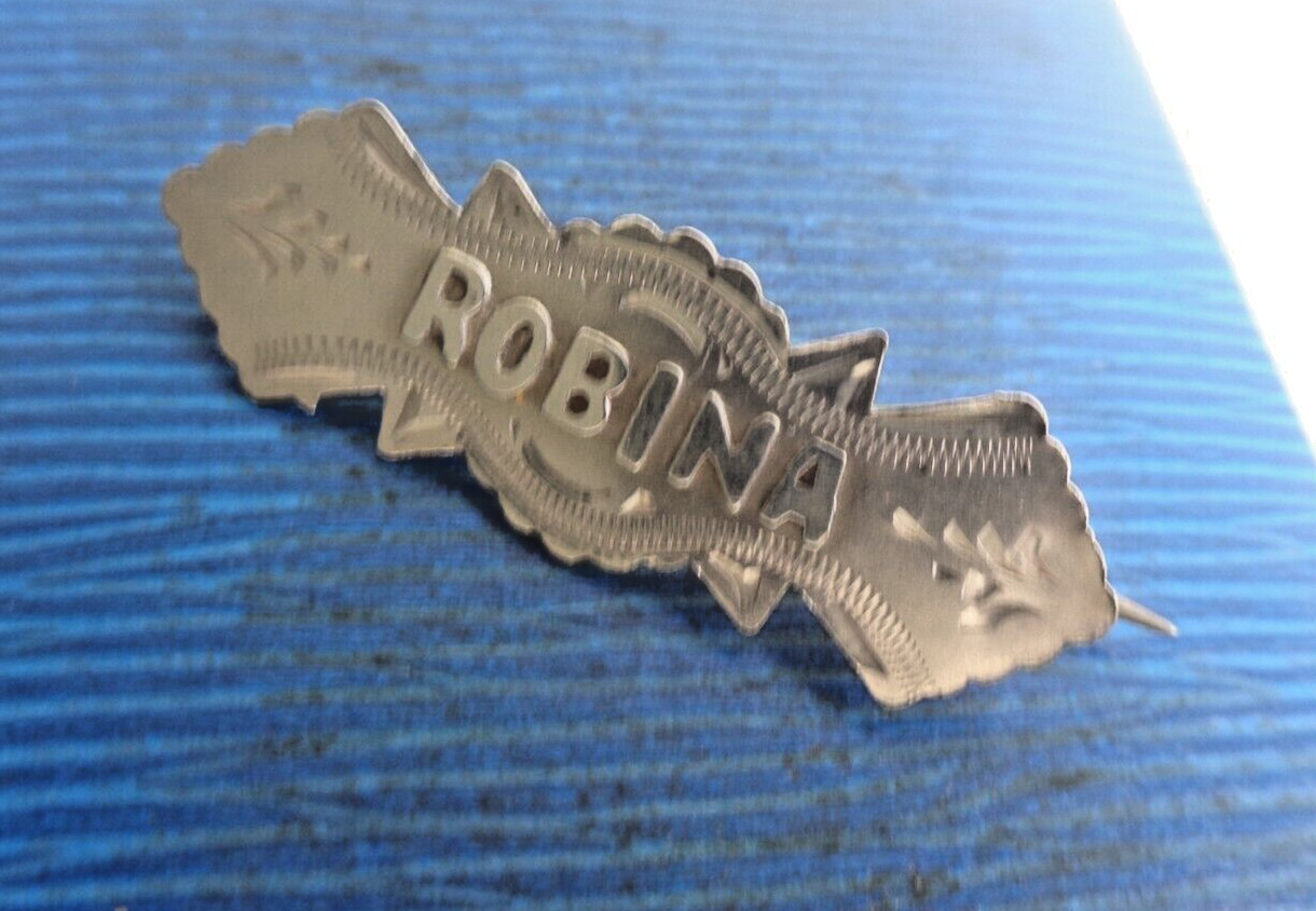 Vintage Sterling Silver Name Brooch h/m 1917 Chester - ROBINA thumbnail 3
