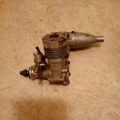 Vintage Thunder Tiger 25 Model Airplane Engine with Muffler