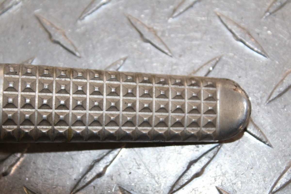 2009 KAWASAKI NINJA ZX14 ZX1400A LEFT FRONT FOOT REST PEG STEP | eBay