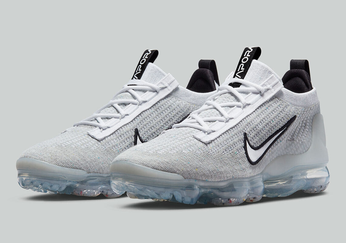 Nike Air Vapormax 2021 FK Flyknit White Black Platinum Nike Air Vapormax 2021 FK Flyknit White Black Platinum
