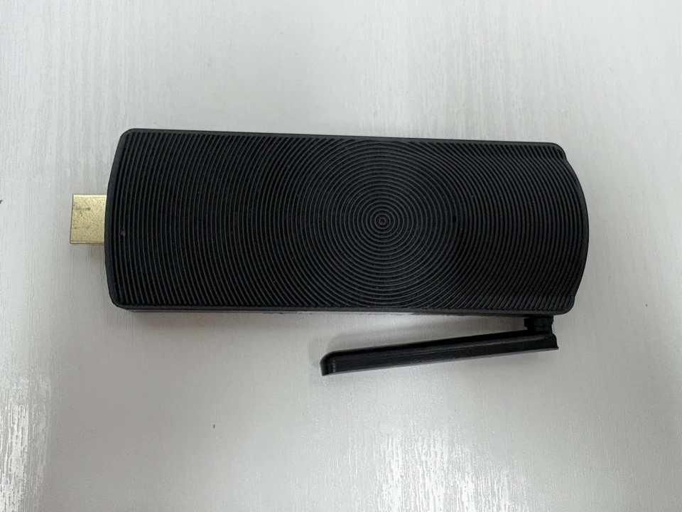 Azulle Access plus Mini PC Stick Intel  X5-Z8350 - 4GB RAM - 32GB SSD Windows 10 - Image 2 of 4