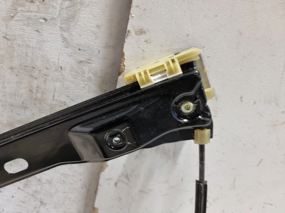 Ford C-Max Window Motor &Regulator Front Left N/S 2015 MK2 Facelift AM51R23201AK — 第 3/4 张图片