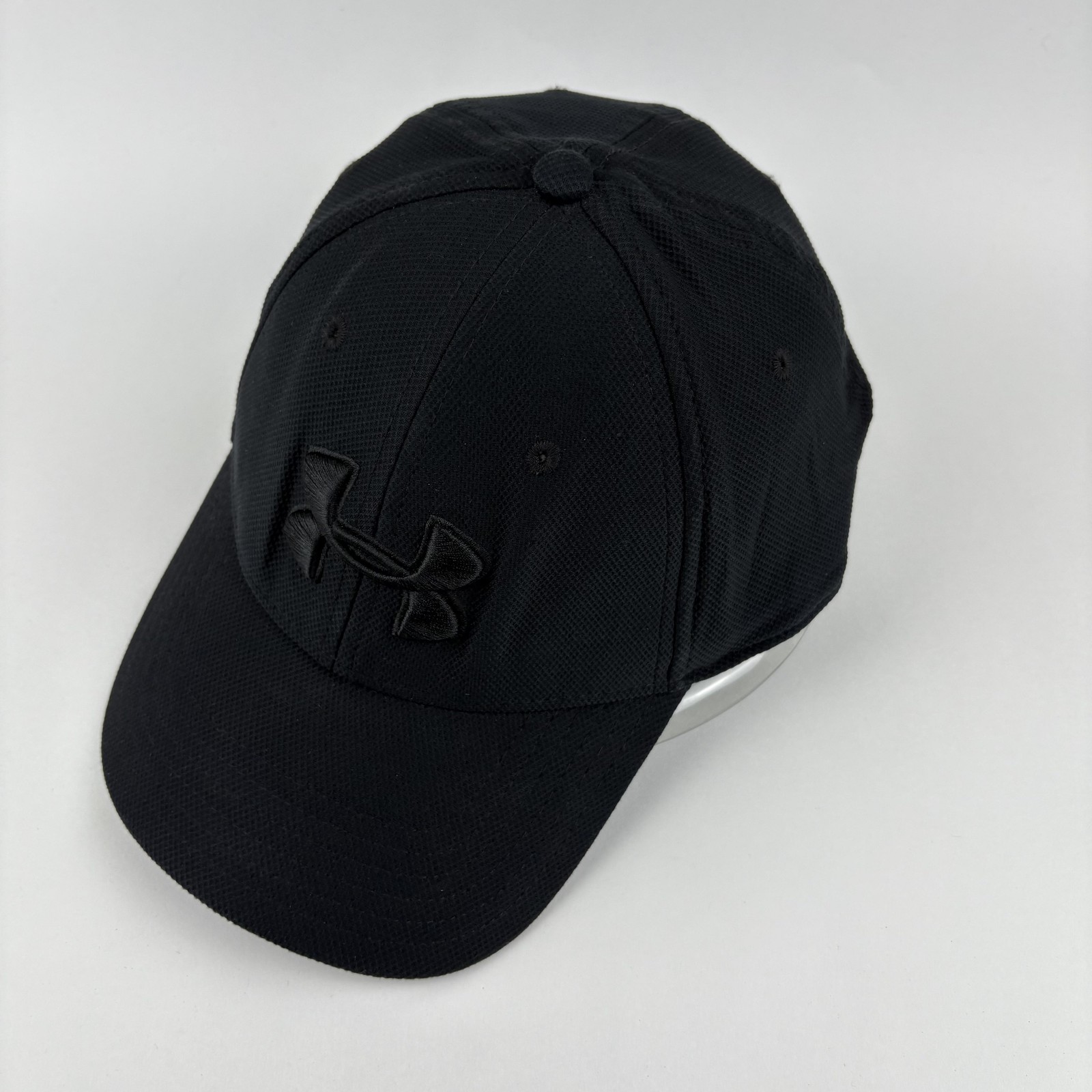 Under Armour Hat Cap Fitted Mens XL/2XL Black Performance Me