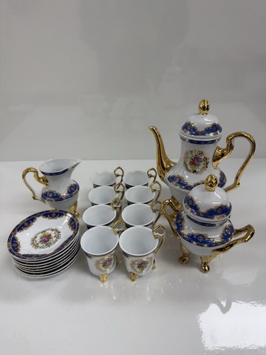 Fine Porcelain Tea Set Blue And Gold (19 Piece)