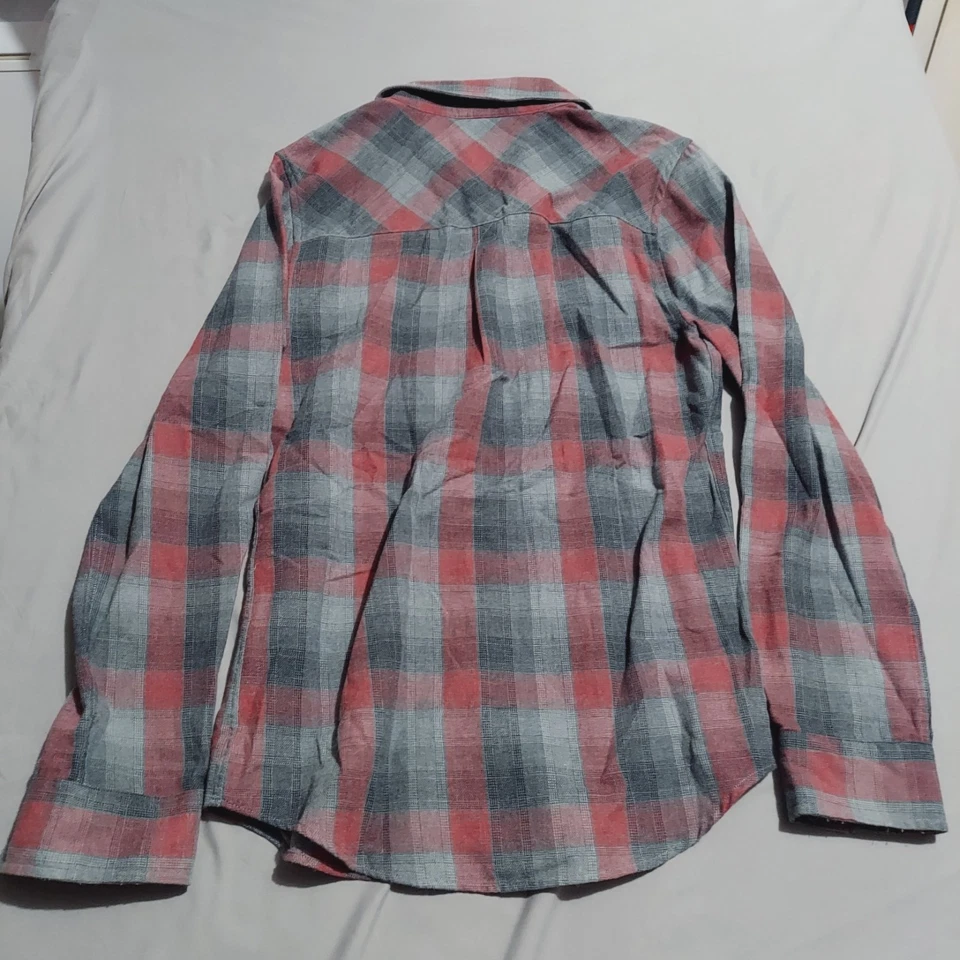 DC Shoes CASUAL BUTTON SHIRT Mens Small Red Plaid Long Sleeve Skateboarding - Image 4 of 4