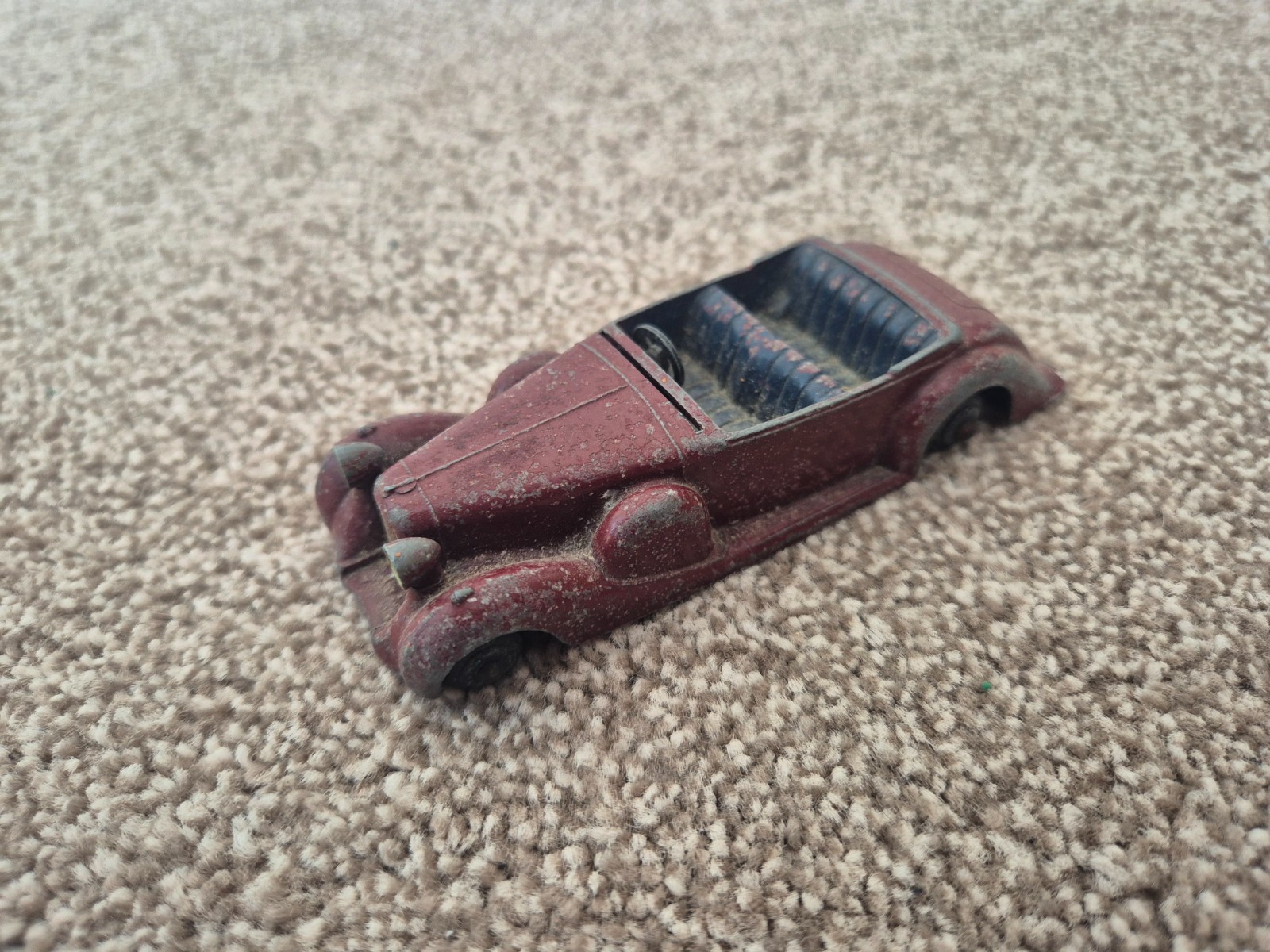 Dinky 38c, Lagonda Tourer - Free Price Guide & Review