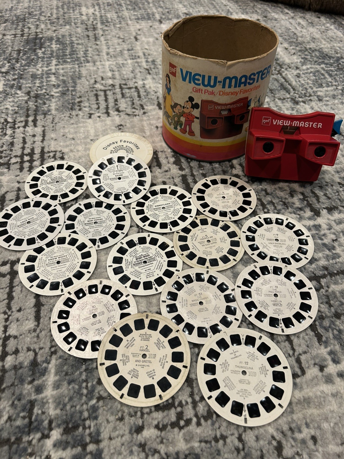VINTAGE GAF VIEW-MASTER GIFT PAK DISNEY FAVORITES VIEWER WIT
