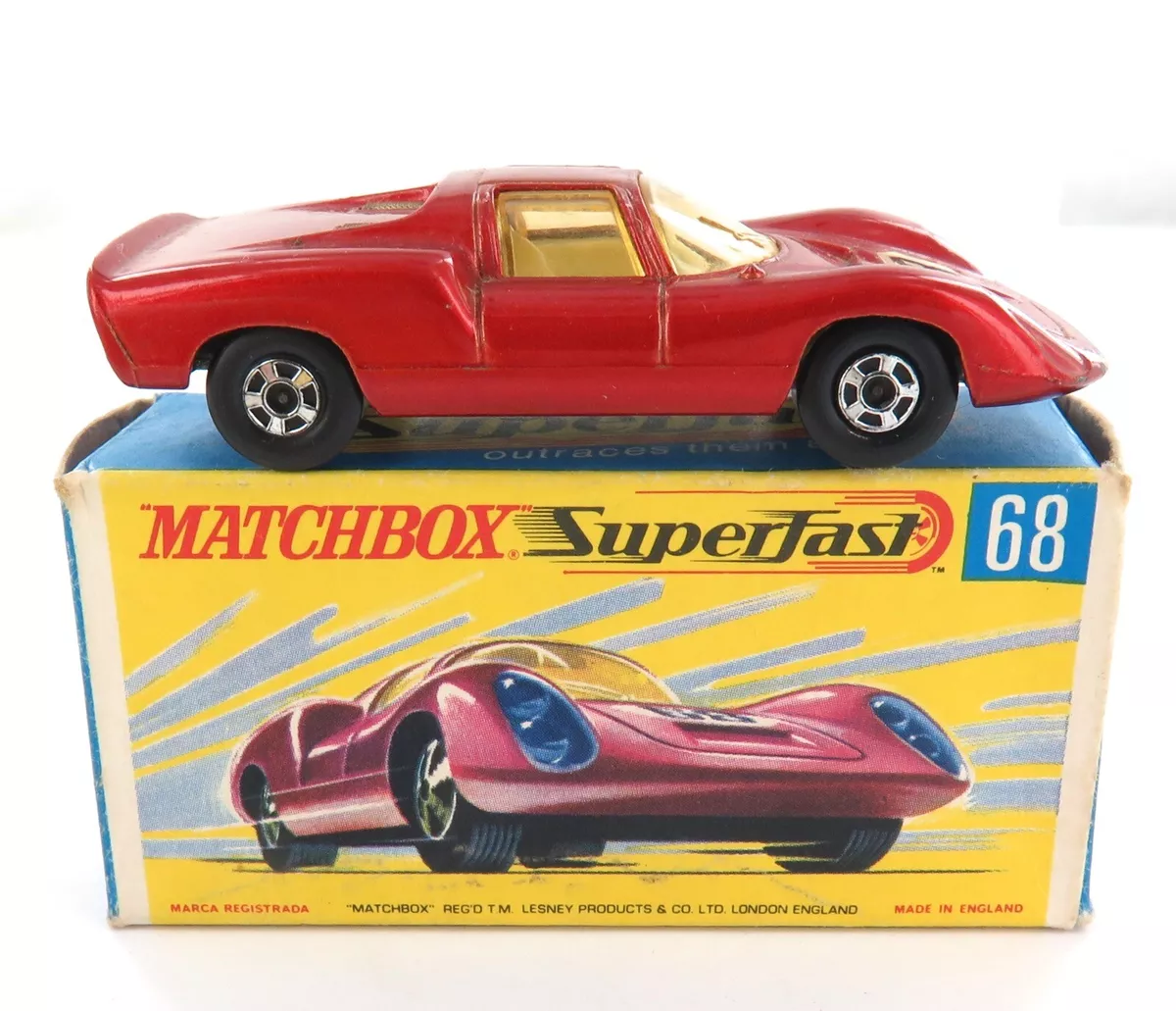 NICE VINTAGE MATCHBOX SUPERFAST SERIES 68 PORSCHE 910 DIECAST CAR ORIGINAL BOX