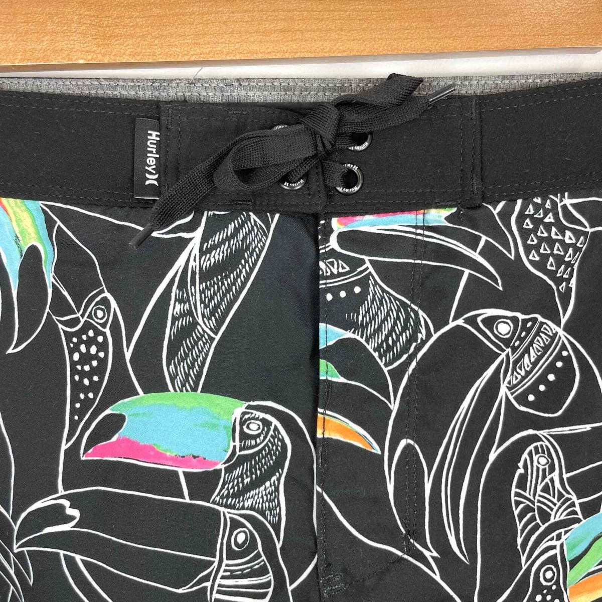 Hurley Boys Black Toucan Print Swim Shorts Size 20 | eBay