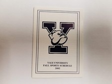 Yale University Bulldogs 2002 Fall Sports Pocket Schedule - Holiday Inn