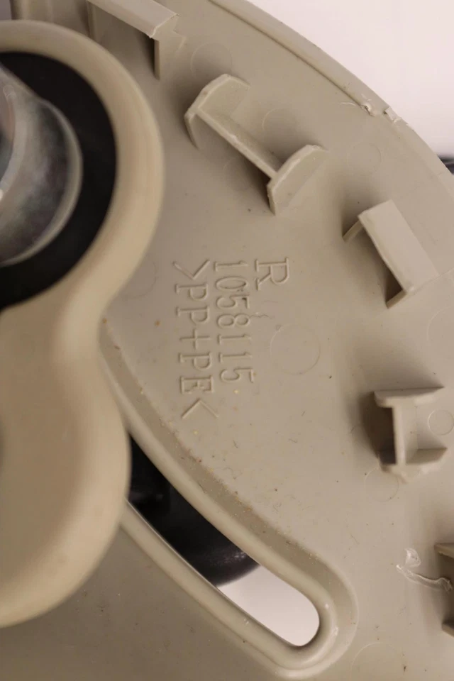 Infiniti FX35 FX50 2009-2012 segunda fila cinturón de seguridad trasero lado derecho OEM Foto 4 de 4