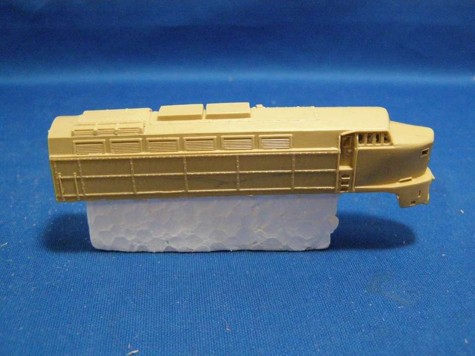 N Scale Raintree Baldwin Sharknose Shell 2 available rm - Image 2 of 4