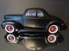 NEW!  Danbury Mint, 1940 Ford Coupe Vintage Hot Rod, 1:24 Scale Diecast, COA