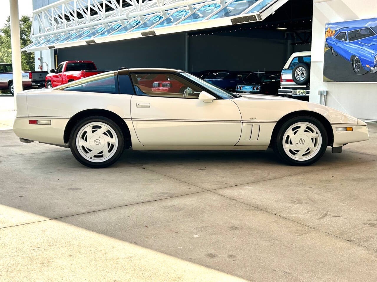 1988 White Chevrolet Corvette   | C4 Corvette Photo 5