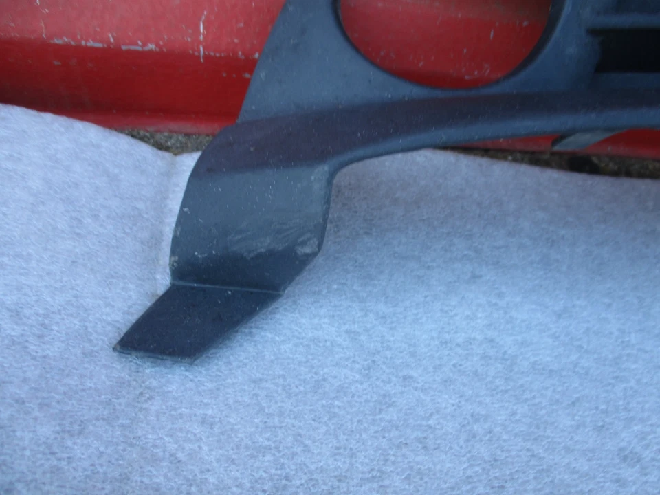 12 13 14 15 TOYOTA PRIUS PLUG-IN LOWER GRILLE oem used - Image 3 of 4