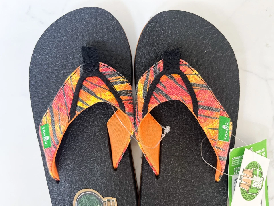 NWT! Sanuk Root Beer Cozy Funk Shoes Sandals Flip Flops Orange Red Boys Sz 11-12 - Image 3 of 4