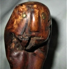 ANTIQUE WOOD BURL KNOT ROOT CIGAR MANS POKER FACE BRASS EYES WALKING STICK #C US