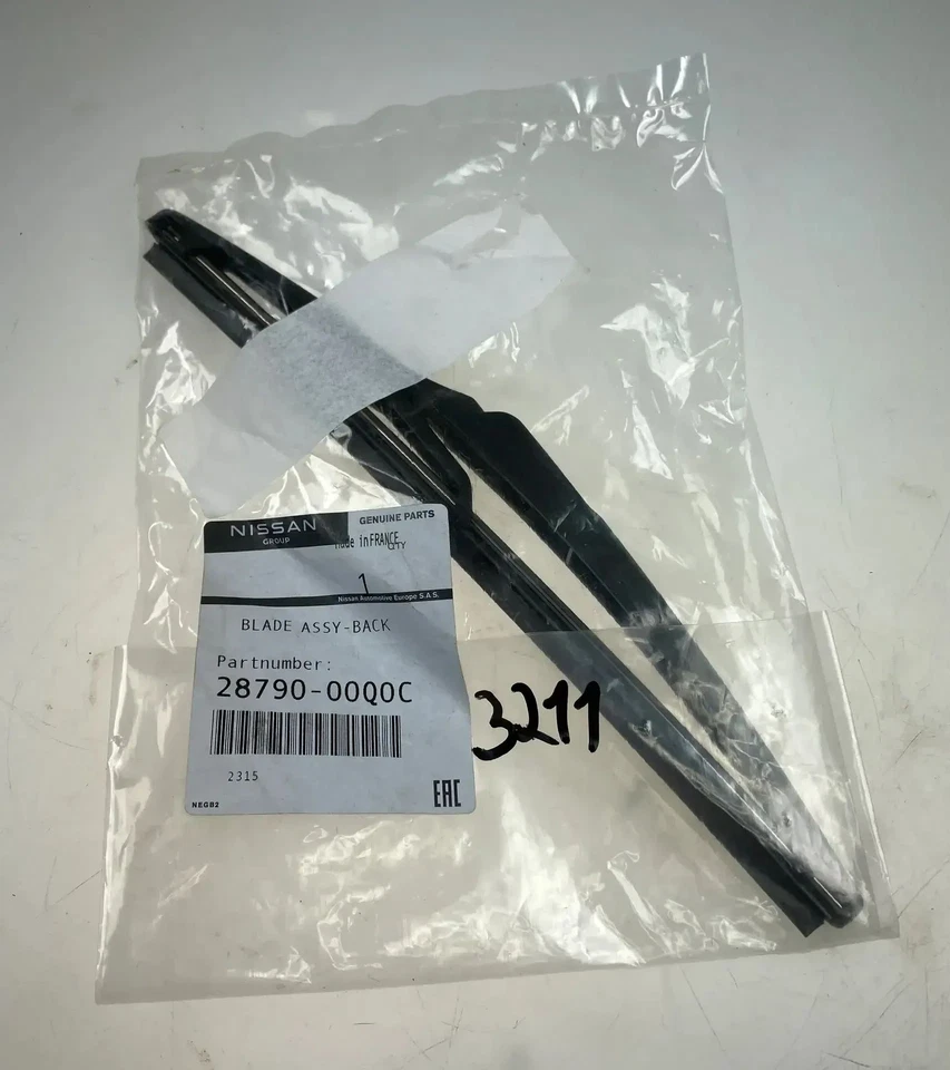 Original NISSAN windscreen wiper rear MICRA 2017 ON (K14FR) 2879000Q0C - Image 3 of 4