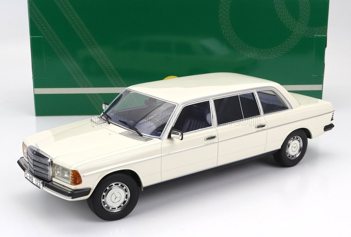 ラ*ラ様 Mercedes-Benz E-Klasse ミニカー 1:18 Amazon.co.jp: ミニカー 1/18 メルセデス ベンツ Eクラス ノレブ